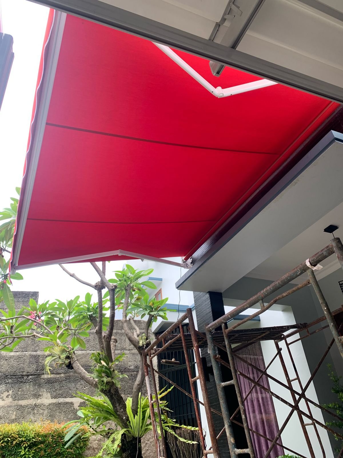 Awning Gulung Terbaik di Jakarta